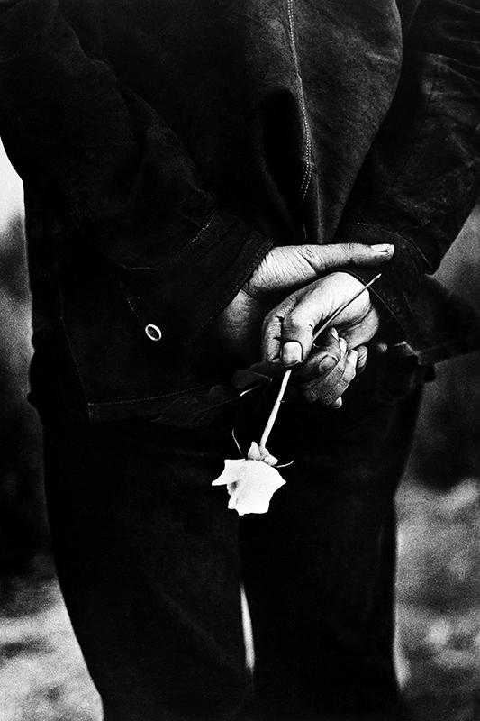 ⓒ Ralph Gibson_Untitled, Gelatin Silver Print, 35.5×27.9cm, 1960_.jpg