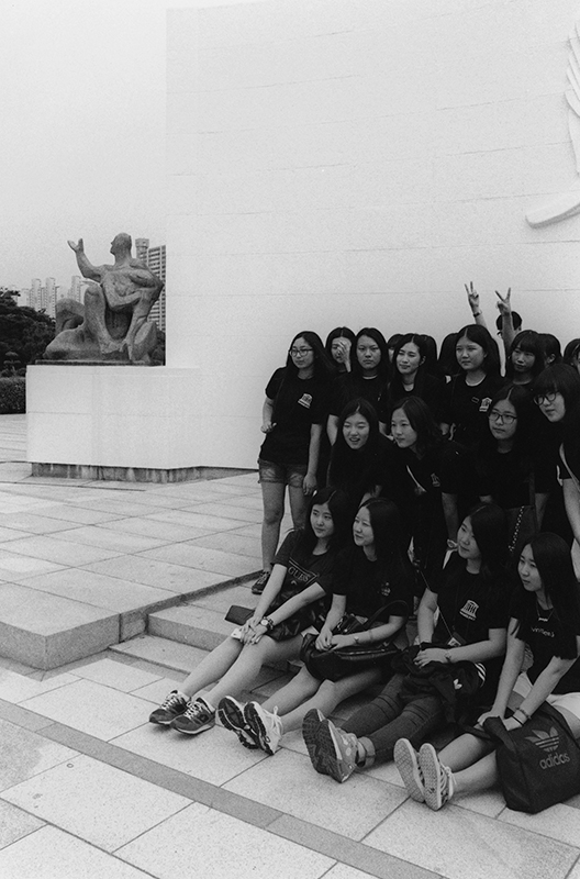 ⓒ 강용석, 부산 남구 대연동 유엔기념공원, Gelatin Silver Print, 50.8x40.6cm, 2015.jpg