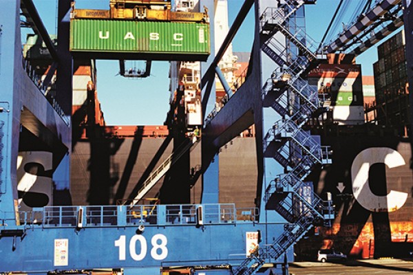 ⓒ Bruno Requillart, Fragments, Busan New Port, Pigment Print, 48x130cm, 2017.jpg