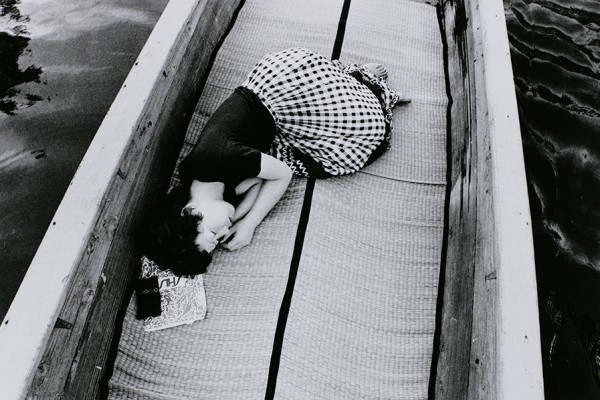ⓒ Nobuyoshi Araki, Sentimental Journey, Gelatin Silver Print DOP, 21.5×32.3cm, 1971.jpg