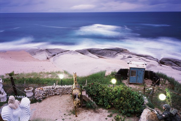 ⓒ김전기, Epoche, Uncomfortable Scenery 3-3, C-Print, 120x145cm, 2014.jpg