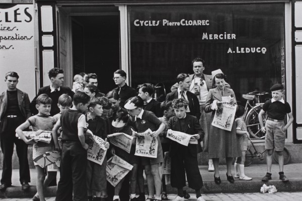 Robert Capa © International Center of Photography, Magnum Photos 2.JPG