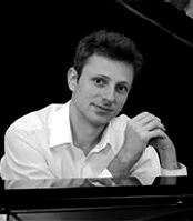 막심 제치니 (Piano)